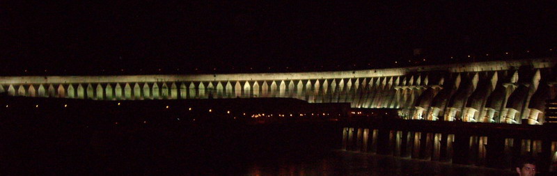 Itaipu by night